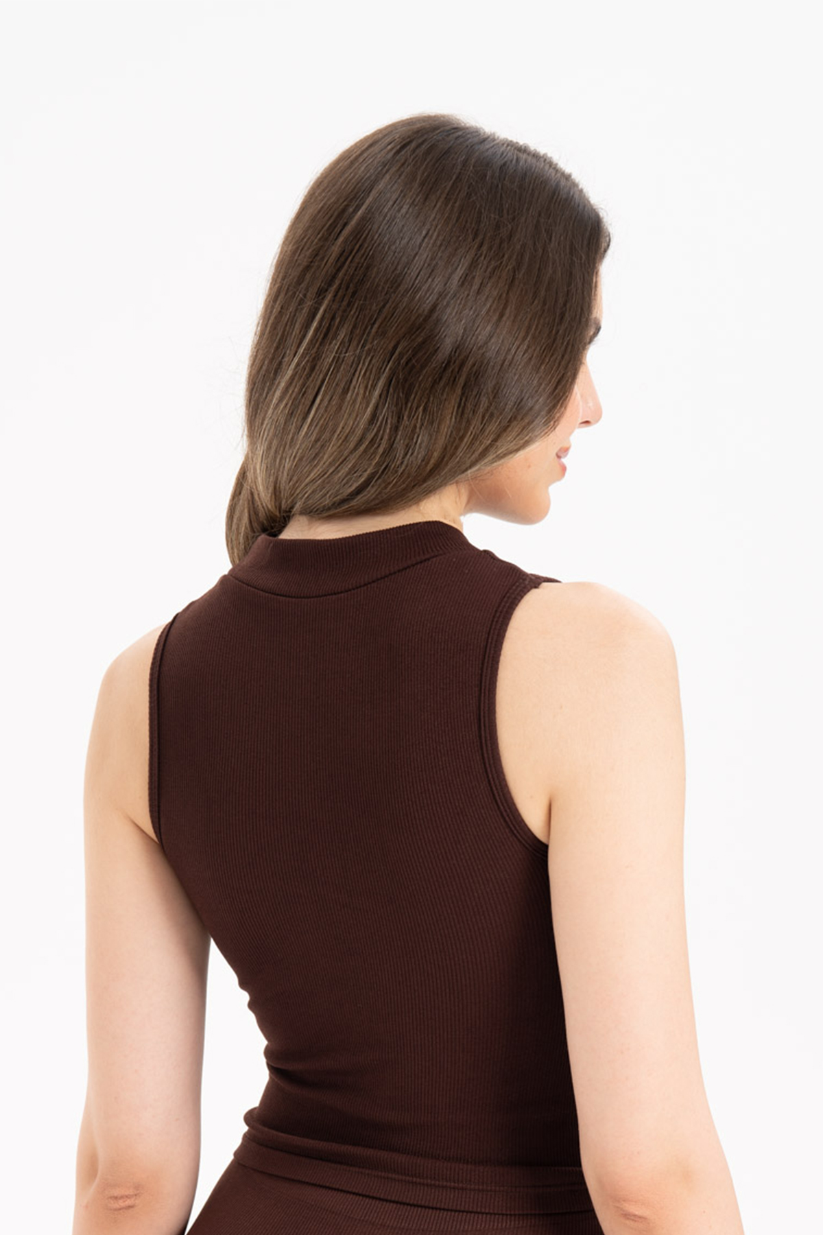 Seamless Toparlayıcı Fit Büstiyer Kolsuz Bluz Kahverengi